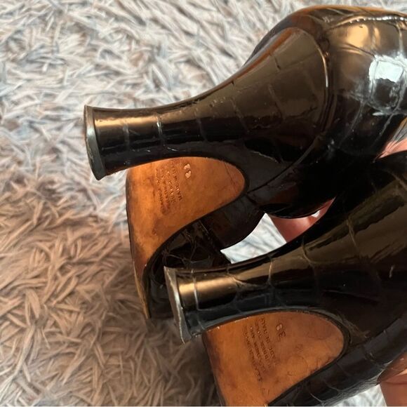 Anyi Lu Black Leather Croc Embossed D'orsay Pump Heels Size 8.5 / EU 39 - Picture 5 of 6